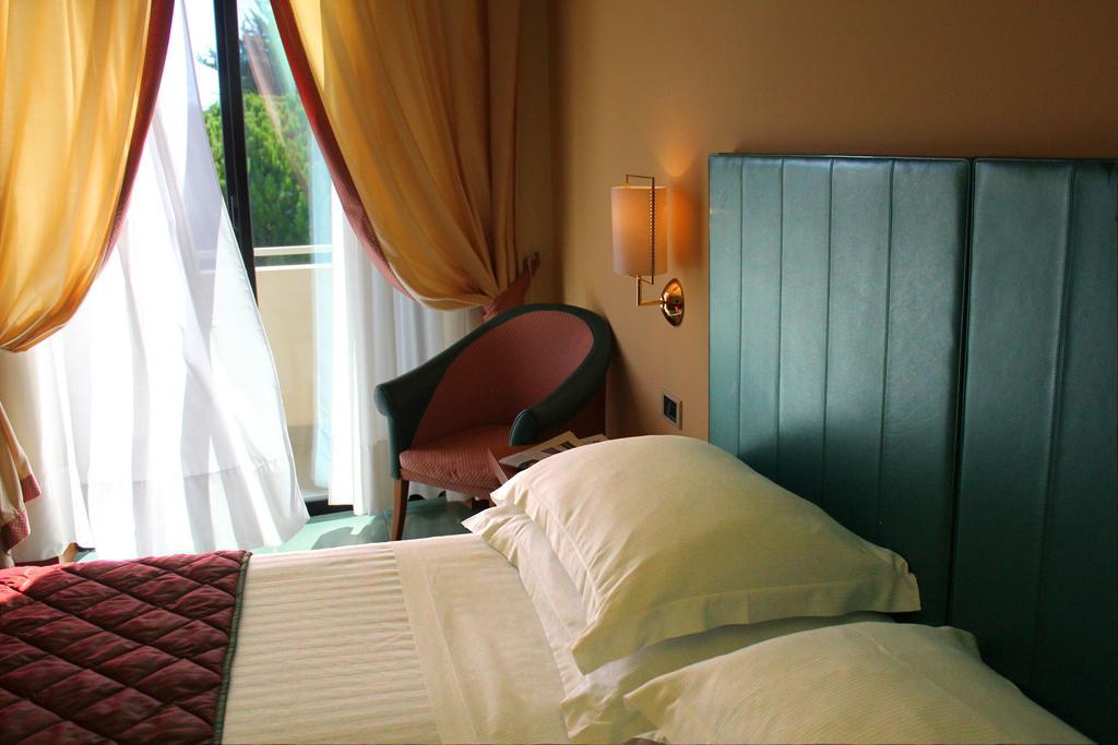 Cristallo Hotel 4*
